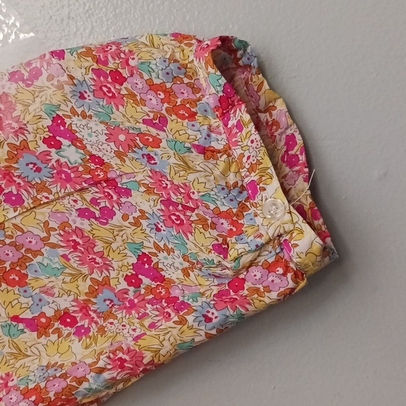 Jones New York size 2X women's colorful floral pull-on blouse. - Picture 6 of 16